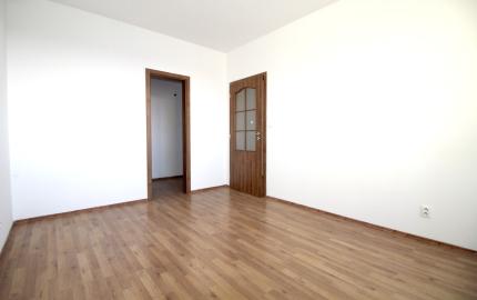 Na prenájom 2izbový byt so šatníkom a loggiou v novostavbe