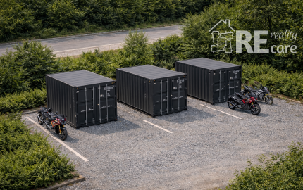 Predaj pozemku s kontajnerom -parkovanie motorky/skladovanie