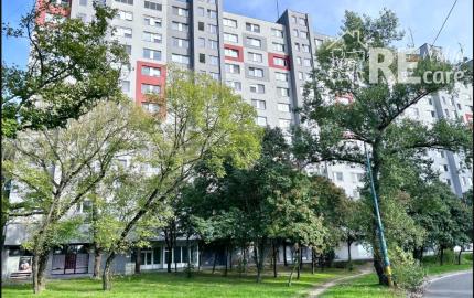 Garsónka s loggiou a klimatizáciou v centre Petržalky