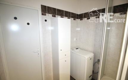 Na prenájom 1,5-izbový byt s balkónom pri Račianskom mýte