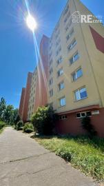 REZERVOVANÉ! Na predaj 2 izbový byt po rekonštrukcii v obľúbenej lokalite Bratislavy