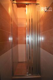 Na prenájom zrekonštruovaná a zariadená chata v atraktívnej lokalite