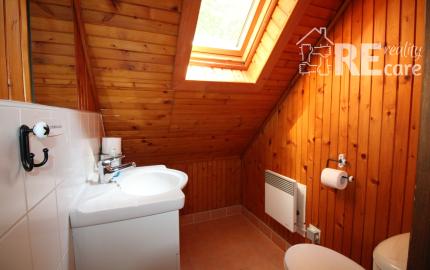 Na prenájom zrekonštruovaná a zariadená chata v atraktívnej lokalite