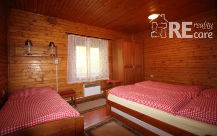 Na prenájom zrekonštruovaná a zariadená chata v atraktívnej lokalite