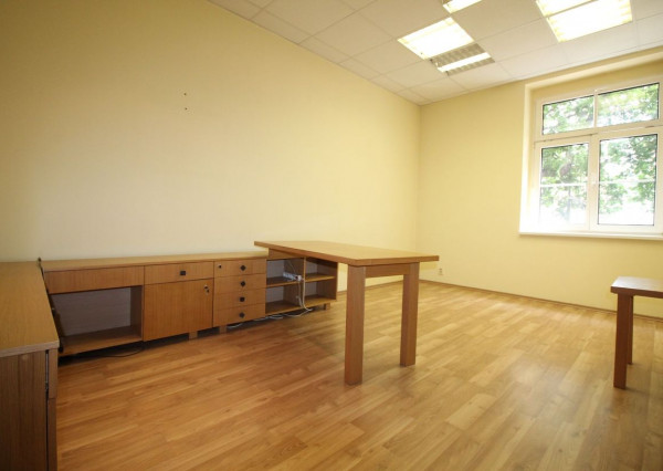 Na prenájom kancelárske priestory na Miletičovej ulici