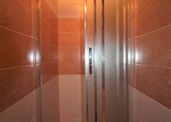 Na prenájom zrekonštruovaná a zariadená chata v atraktívnej lokalite