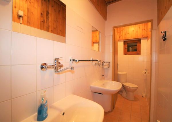 Na prenájom zrekonštruovaná a zariadená chata v atraktívnej lokalite