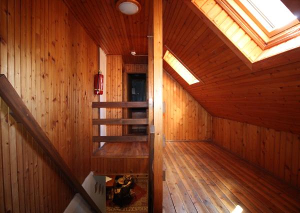 Na prenájom zrekonštruovaná a zariadená chata v atraktívnej lokalite