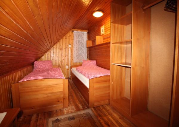 Na prenájom zrekonštruovaná a zariadená chata v atraktívnej lokalite