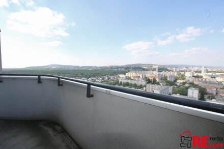 Exkluzívny mezonet s panoramatickou terasou a výhľadom na Bratislavu